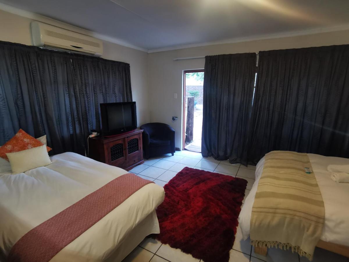 Sun Deck Lodge Hartbeespoort Buitenkant foto