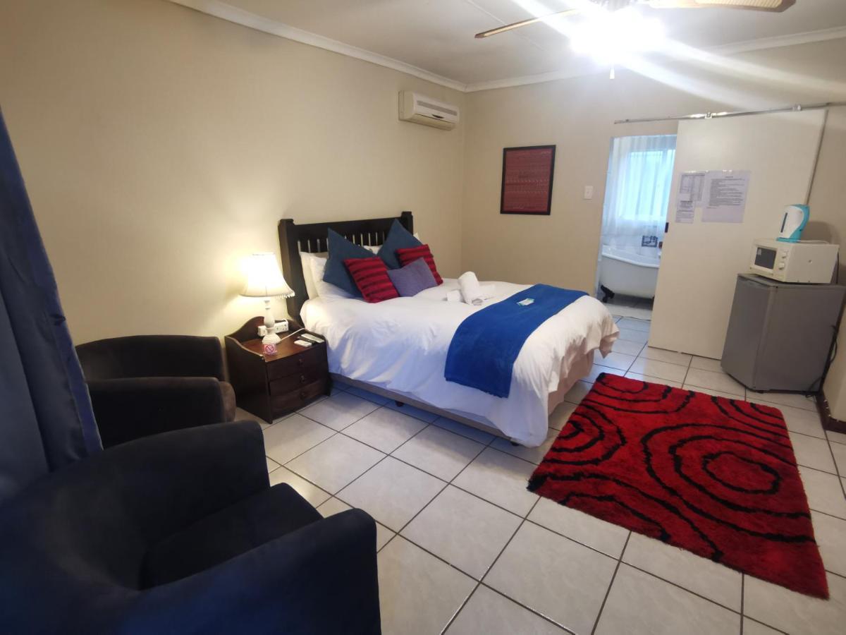 Sun Deck Lodge Hartbeespoort Buitenkant foto