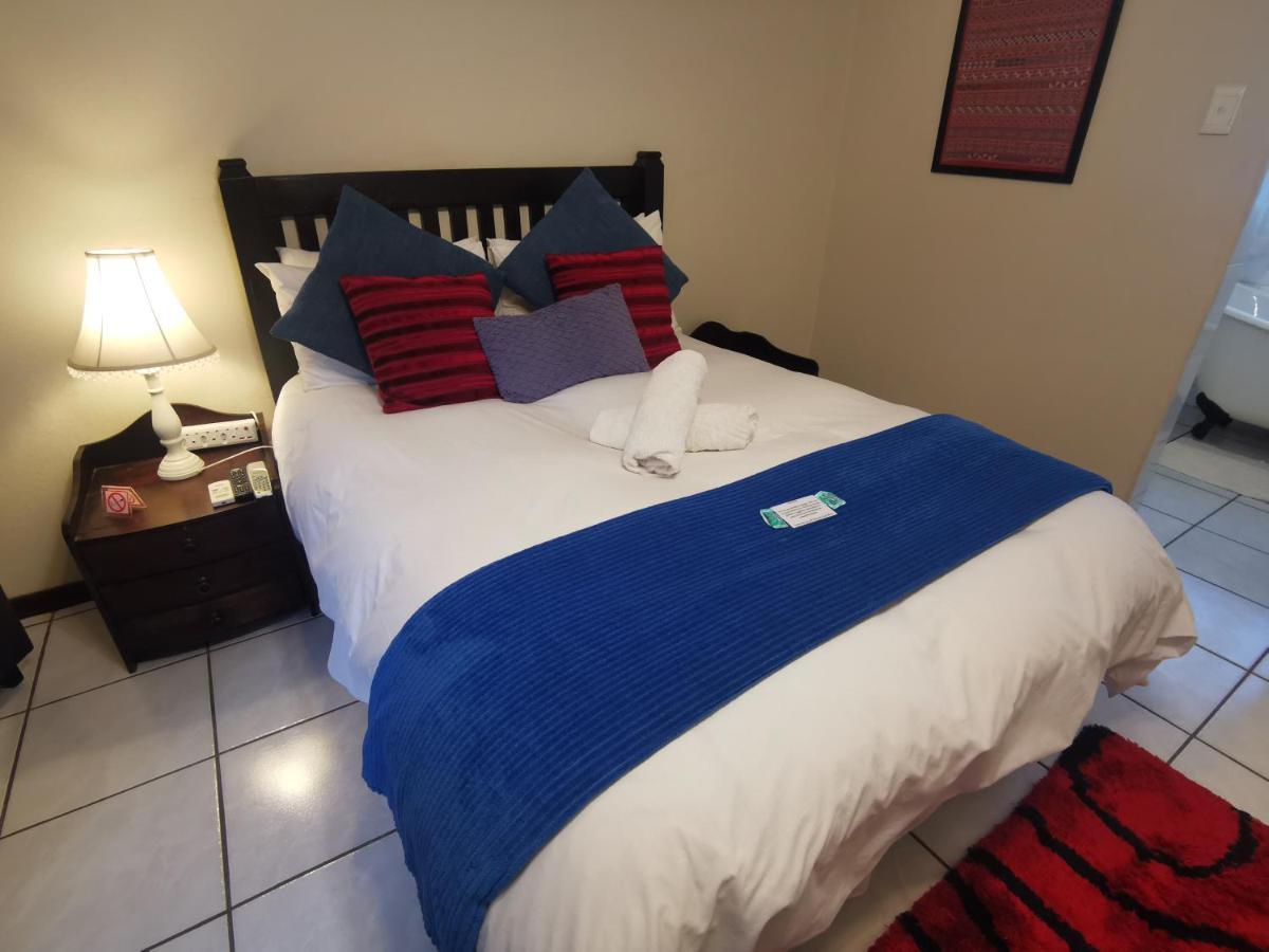 Sun Deck Lodge Hartbeespoort Buitenkant foto